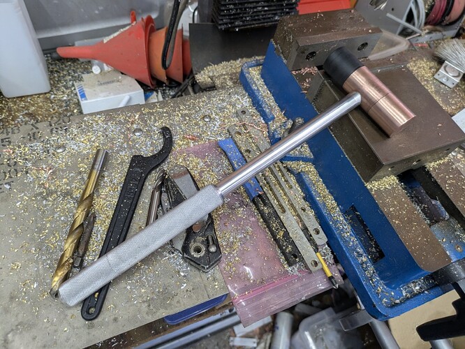 Hammer (1)