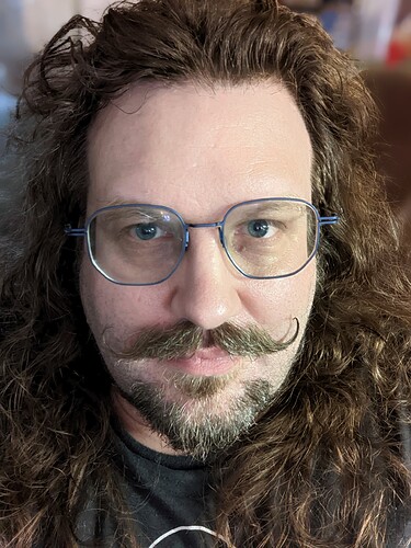 PXL_20220408_223133732.PORTRAIT