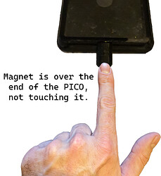 pico_fingertip_position_square
